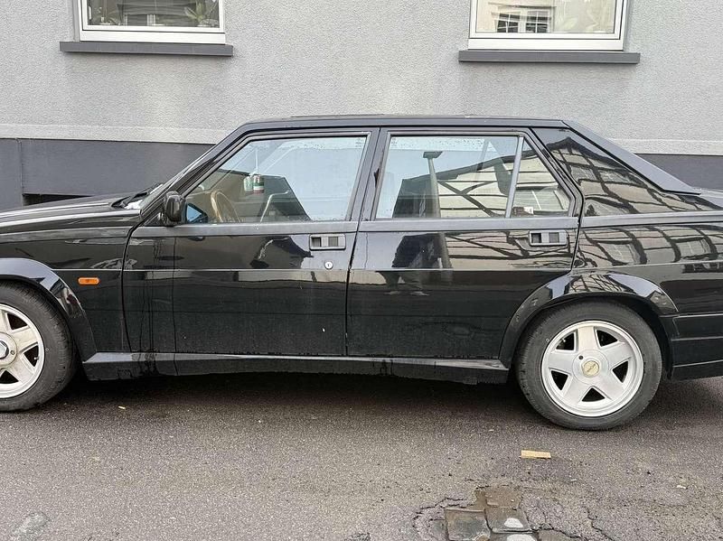 Gebraucht Alfa Romeo 75 145 PS (106 kW) 1990 Limousine