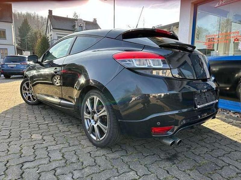 Gebraucht Renault Mégane III Dynamique 180 PS (132 kW) 2009 Schwarz Coupé