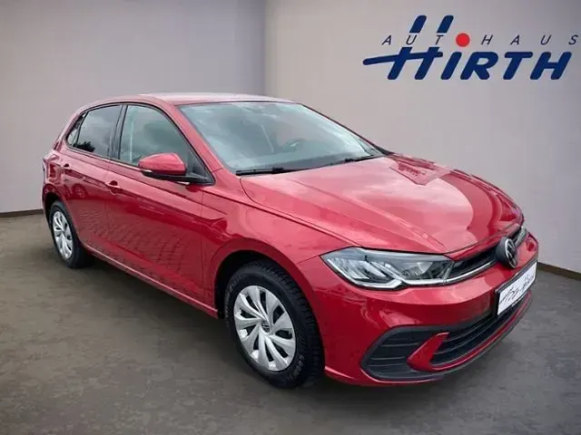 Gebraucht VW Polo Life 95 PS (69 kW) 2025 Red metallic Kleinwagen