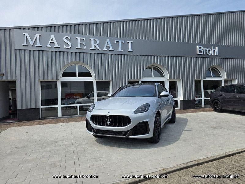 Bianco astro Neu 2024 Maserati Grecale SUV | 134.550 € (Fairer Preis) - Bild 1/4