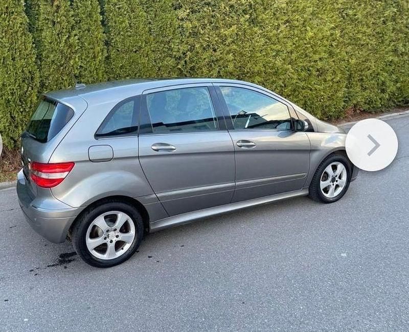 Gebraucht Mercedes B200 193 PS (141 kW) 2007 Grau Van / Kleinbus