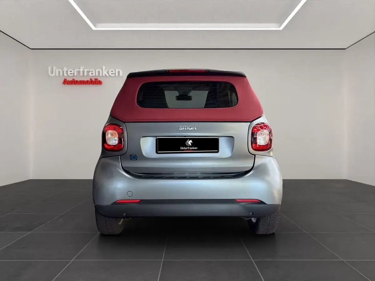 Gebraucht Smart ForTwo Electric Drive 60 kW (82 PS) 2020 Grau Cabrio