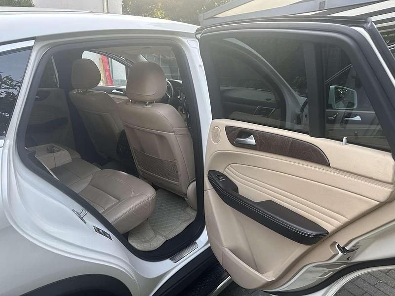Weiß Gebraucht 2017 Mercedes GLE350 Coupé | 36.000 € (Fairer Preis) - Bild 1/4