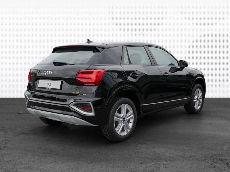 Gebraucht Audi Q2 Advanced Plus 150 PS (110 kW) 2024 Brillantschwarz SUV