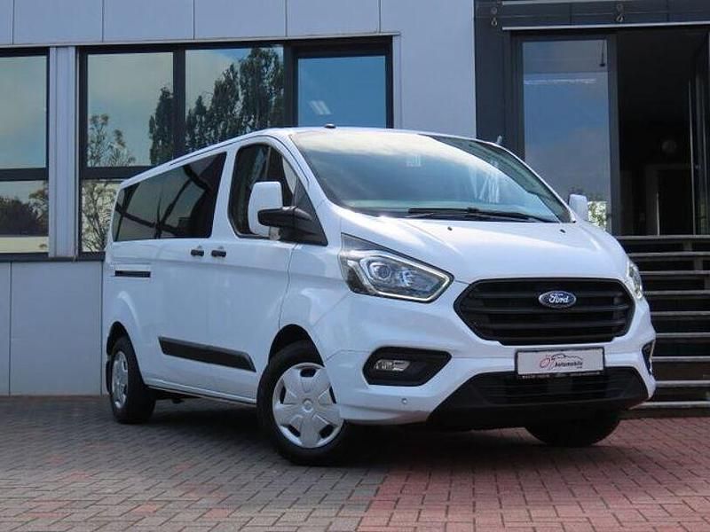 Weiß Gebraucht 2019 Ford Transit Custom Van / Kleinbus | 19.900 € (Fairer Preis) - Bild 1/3