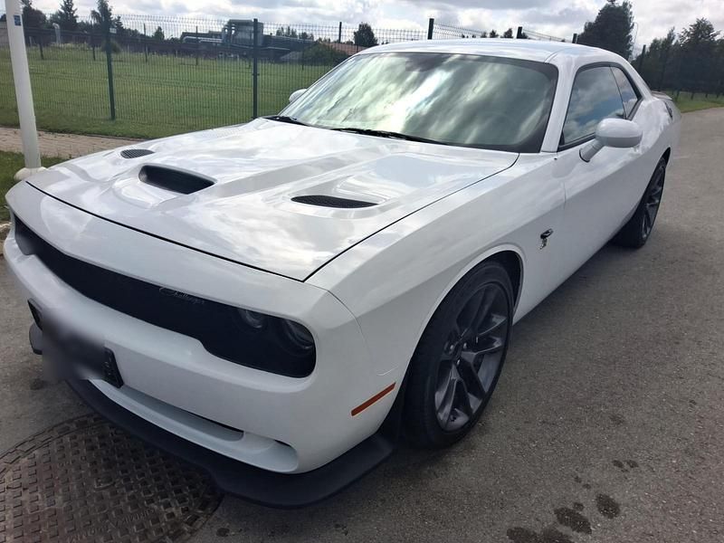 Weiß Gebraucht 2023 Dodge Challenger Coupé | 37.600 € - Bild 1/4