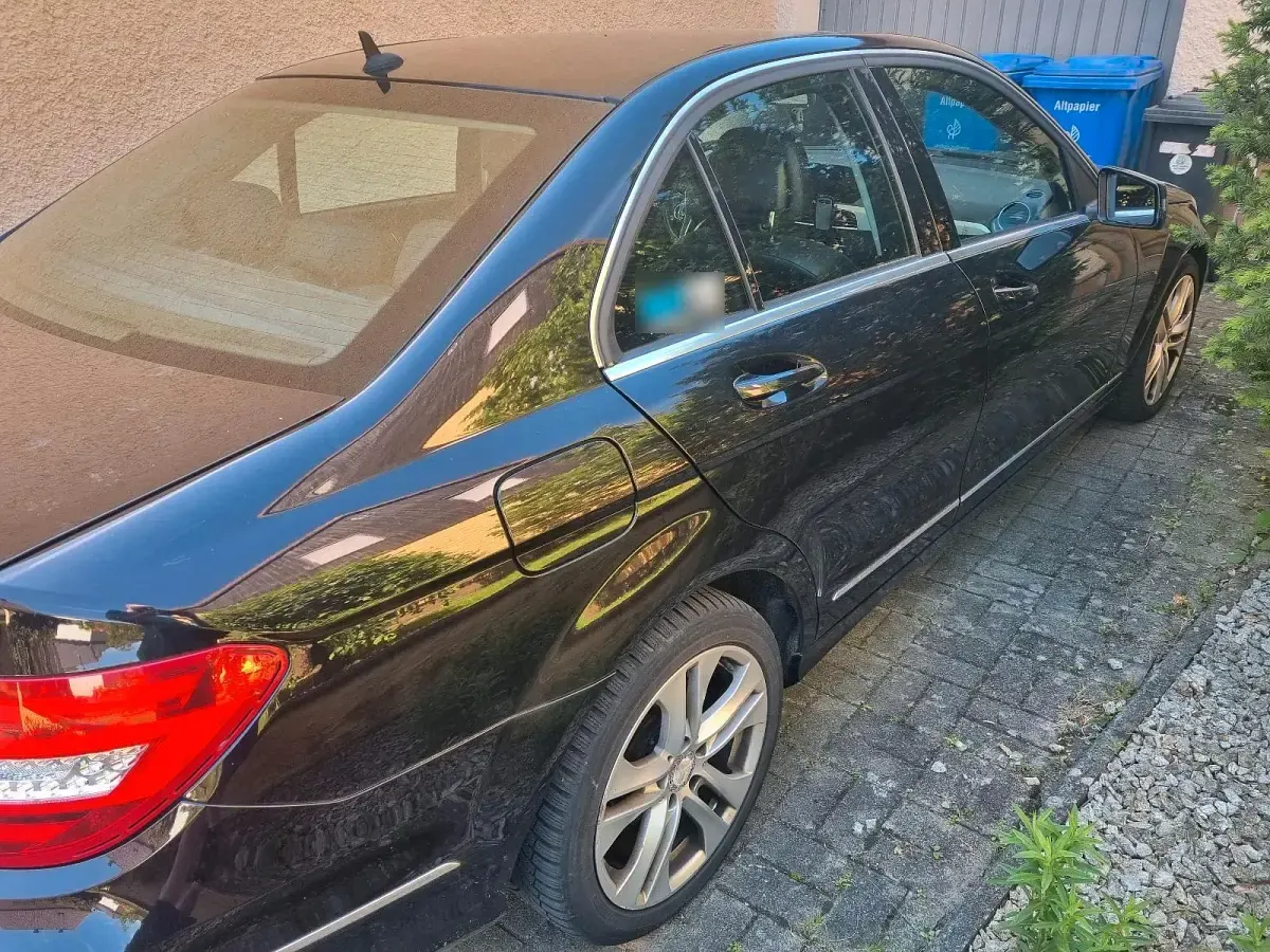 Gebraucht Mercedes C220 170 PS (125 kW) 2012 Schwarz Limousine