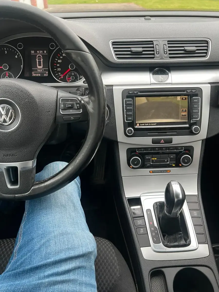 Second-hand VW Passat 140 CP (102 kW) 2012 Argintiu Break