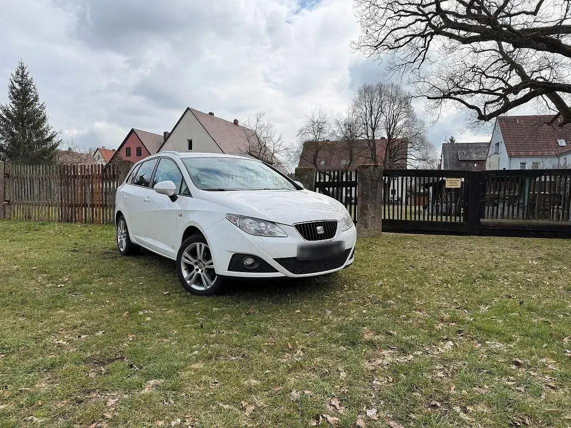 Gebraucht Seat Ibiza ST Style 86 PS (63 kW) 2012 Silber Kombi