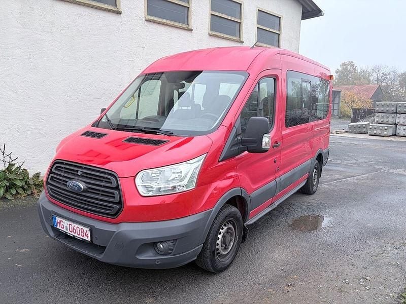 Rot Gebraucht 2015 Ford Transit Kombi | 8.699 € (Fairer Preis) - Bild 1/4