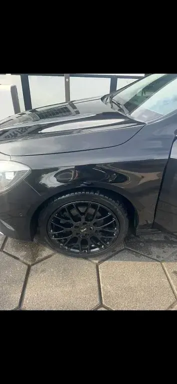 Gebraucht Mercedes CLA220 Shooting Brake 170 PS (125 kW) 2019 Schwarz Kombi
