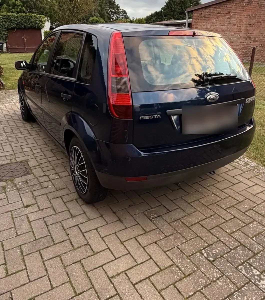 Gebraucht Ford Fiesta 69 PS (50 kW) 2003 Blau Kleinwagen