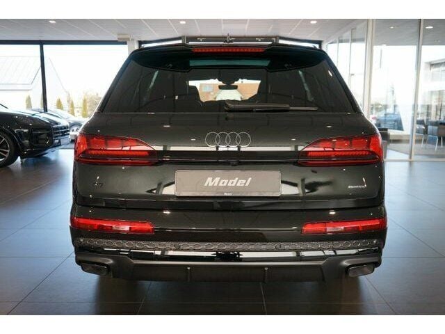 Neu Audi Q7 S-Line 286 PS (210 kW) 2025 Mythosschwarz metallic SUV