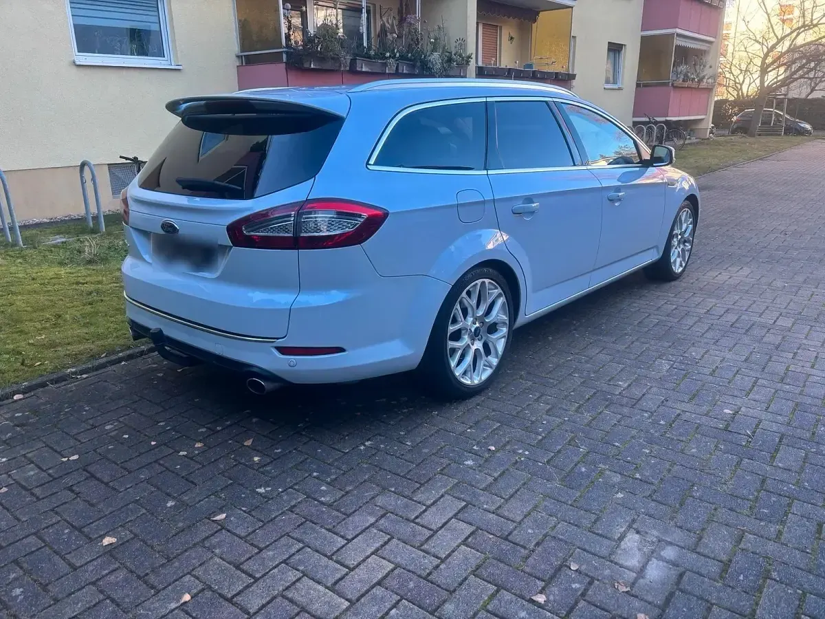 Gebraucht Ford Mondeo 240 PS (176 kW) 2014 Weiß Kombi
