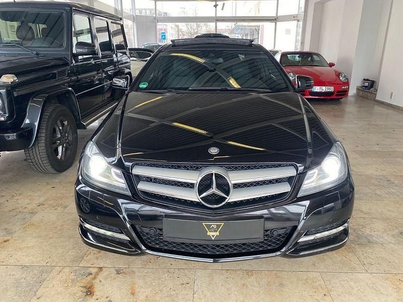 Gebraucht Mercedes C220 170 PS (125 kW) 2013 Schwarz Coupé