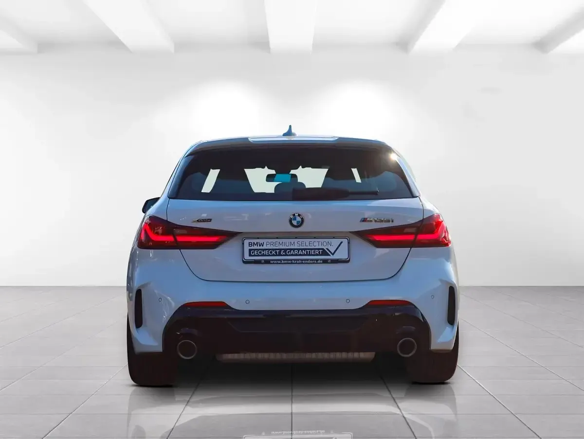 Gebraucht BMW M135 Performance 306 PS (225 kW) 2021 Weiß Kleinwagen