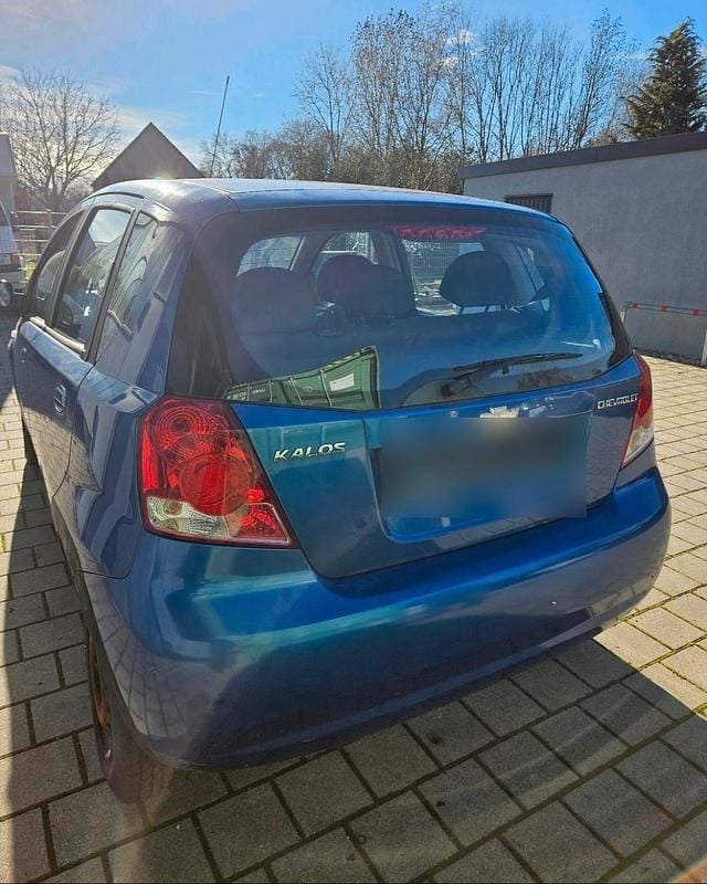 Gebraucht Chevrolet Kalos 72 PS (52 kW) 2007 Blau Kleinwagen
