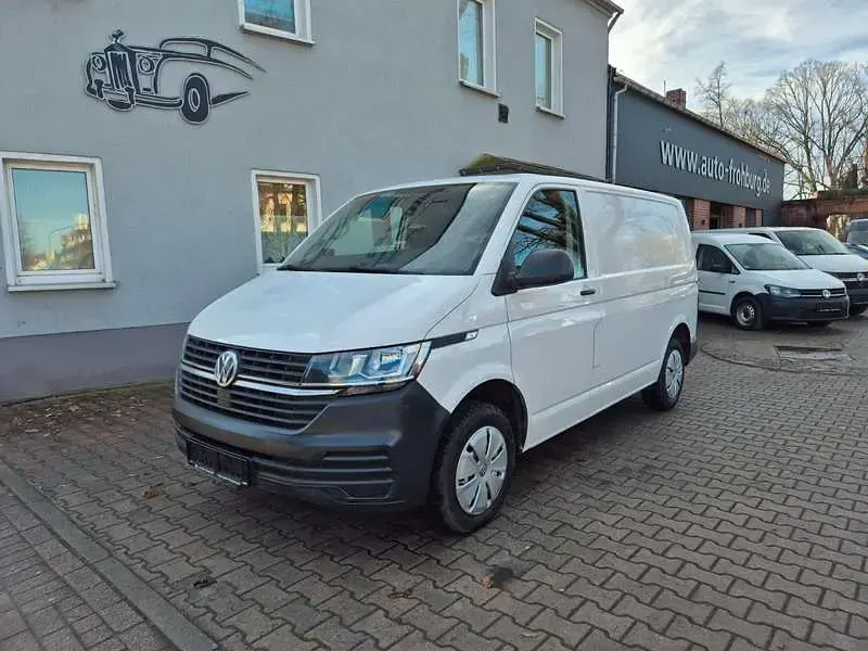 Używany VW Transporter 150 KM (110 kW) 2023 Biały Van