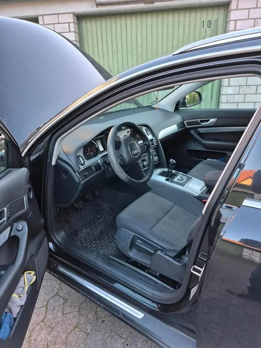 Usata Audi A6 177 CV (130 kW) 2011 Nero Station wagon