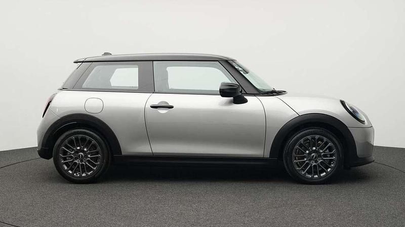 Gebraucht Mini Cooper Classic 156 PS (114 kW) 2024 Grau Kleinwagen