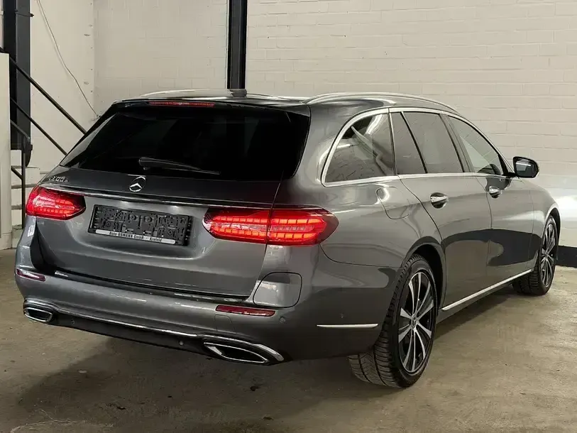Used Mercedes E300 320 HP (235 kW) 2022 Grey Sedan