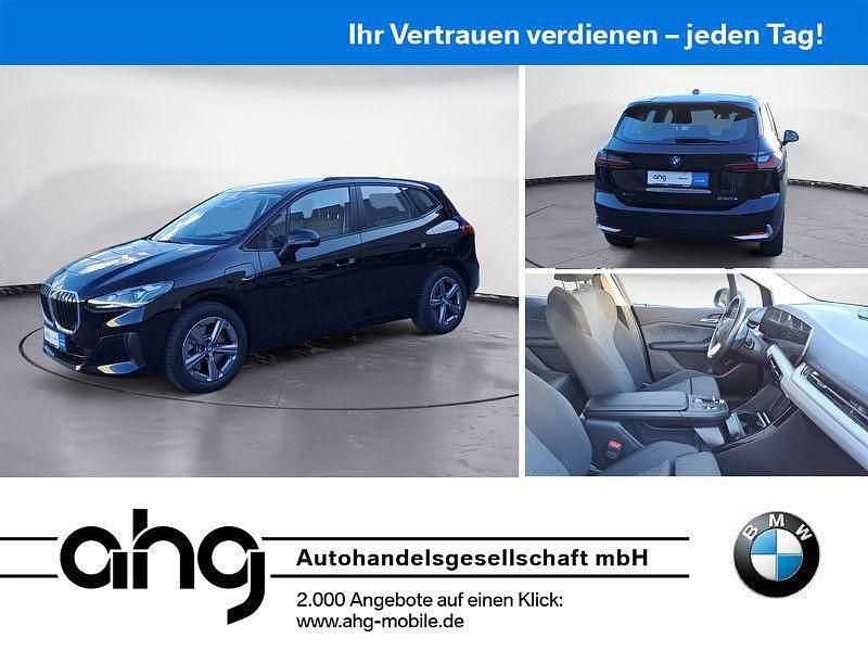Schwarz Gebraucht 2022 BMW 230e Active Tourer Sport Line Van / Kleinbus | 28.220 € (Fairer Preis) - Bild 1/3
