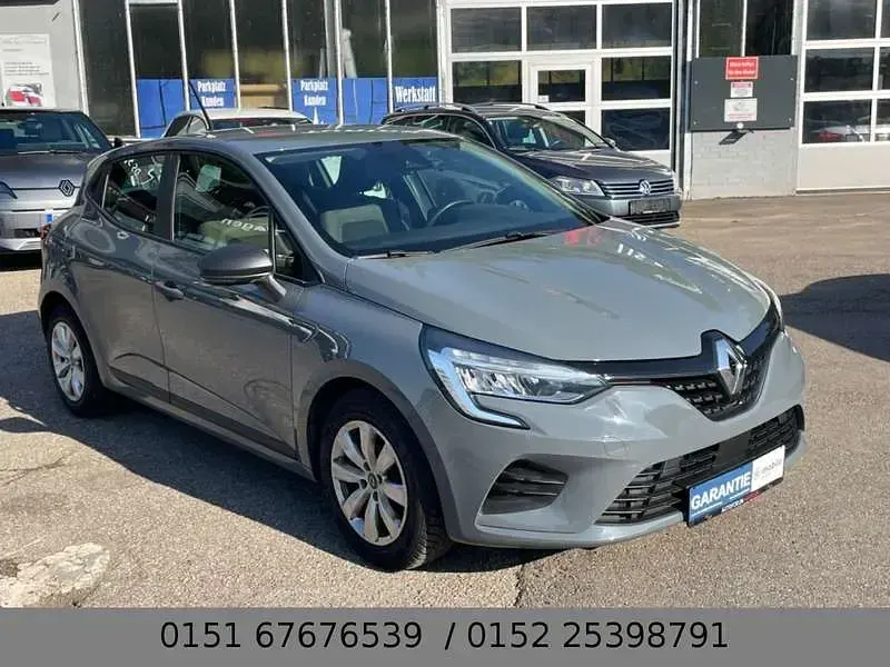 Gebraucht Renault Clio V Life 65 PS (47 kW) 2020 Grau Kleinwagen