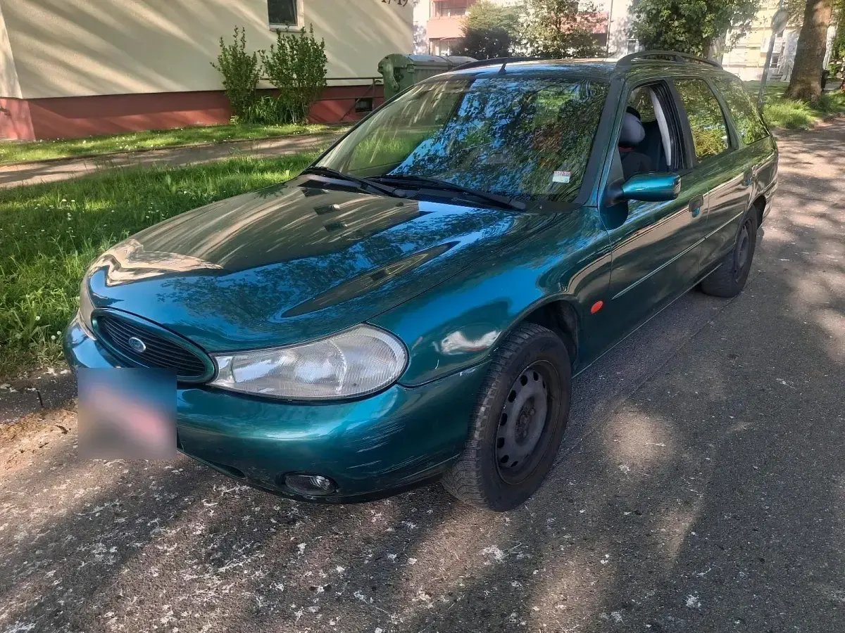 Second-hand Ford Mondeo 115 CP (84 kW) 2000 Verde Break