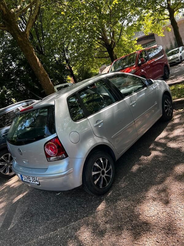 Silber Gebraucht 2009 VW Polo Kombi | 2.000 € - Bild 1/4