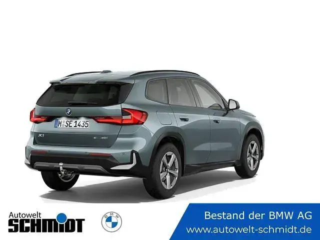 Gebraucht BMW X1 Shadowline 170 PS (125 kW) 2025 (grün)  cape york green SUV