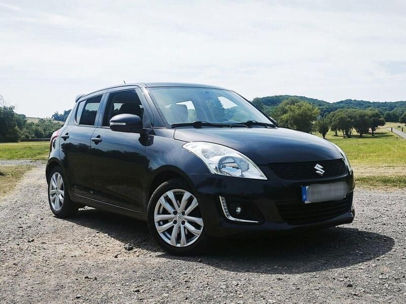 Grau Gebraucht 2014 Suzuki Swift Comfort Kleinwagen | 7.300 € (Fairer Preis) - Bild 1/4