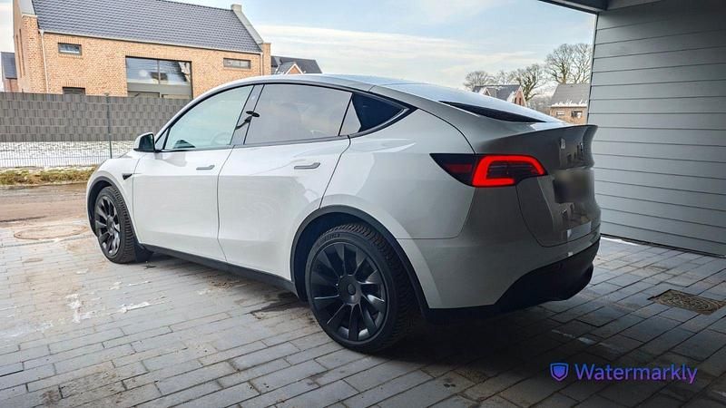 Gebraucht Tesla Model Y 378 kW (514 PS) 2023 Weiß SUV