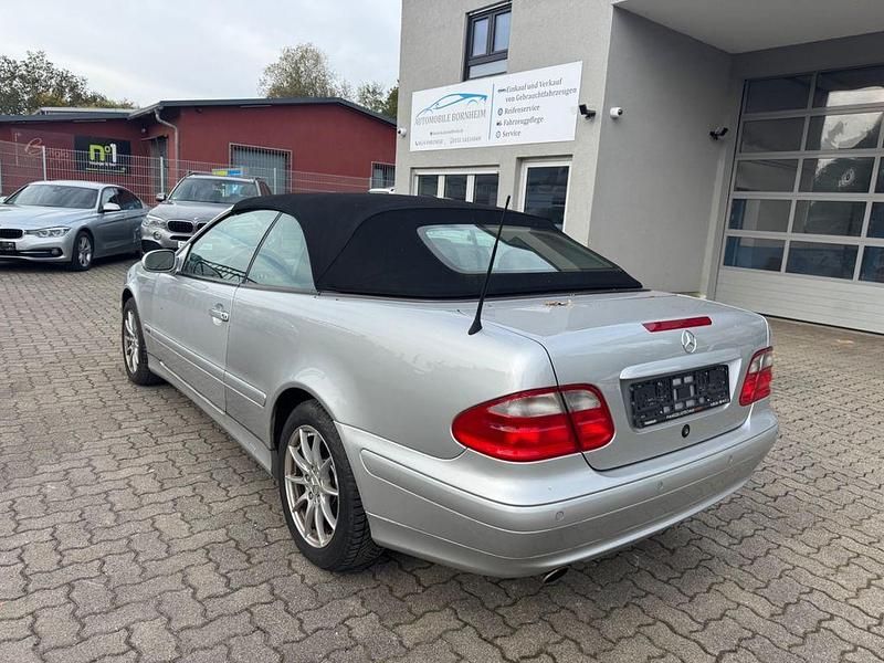 Gebraucht Mercedes CLK200 Elegance 163 PS (119 kW) 2000 Silber Cabrio