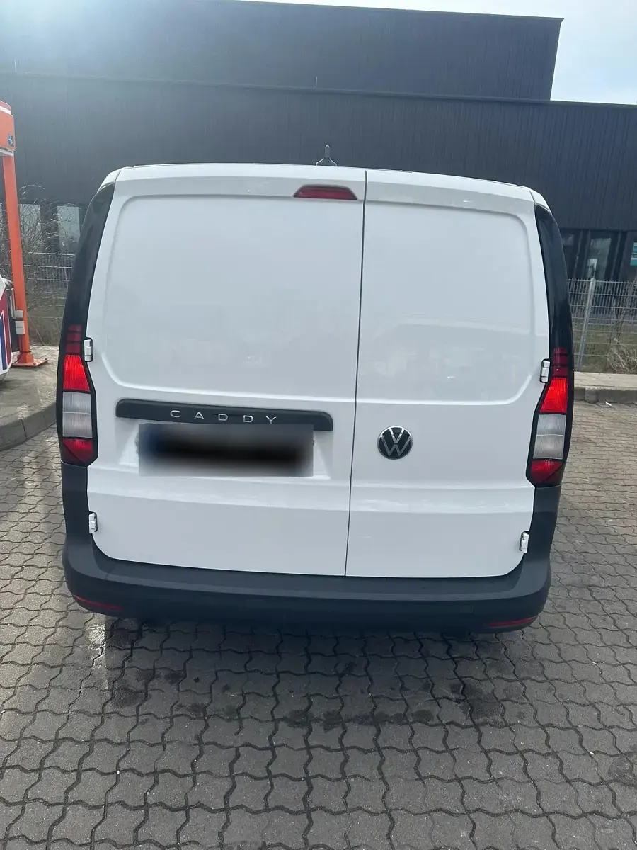 Gebraucht VW Caddy 102 PS (75 kW) 2021 Weiß Van / Kleinbus