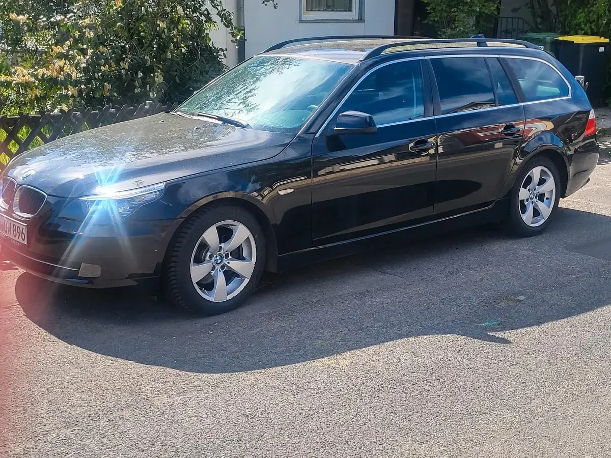 Second-hand BMW 520 177 CP (130 kW) 2010 Negru Break