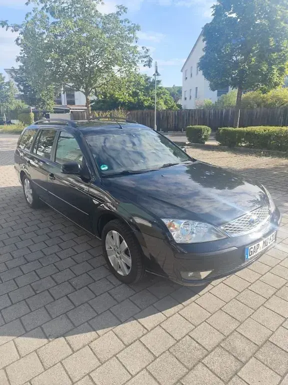 Gebraucht Ford Mondeo Trend 125 PS (91 kW) 2006 Schwarz Limousine