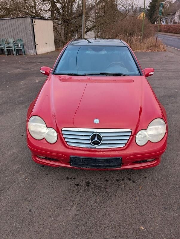 Gebraucht Mercedes CL200 122 PS (89 kW) 2003 Rot Coupé