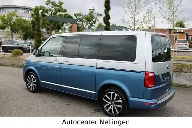 Second-hand VW Multivan Generation Six 199 CP (146 kW) 2019 Albastru Monovolum