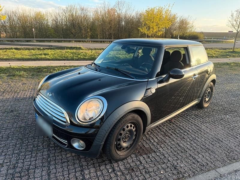 Gebraucht Mini ONE 120 PS (88 kW) 2009 Schwarz Kleinwagen