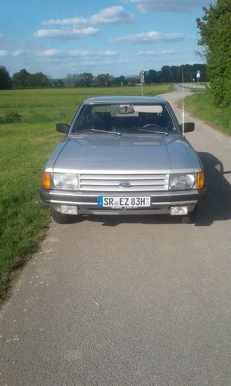 Gebraucht Ford Granada 114 PS (83 kW) 1983 Silber Limousine