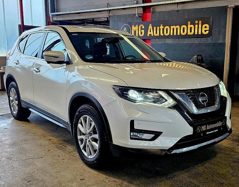 Gebraucht Nissan X-Trail Acenta 177 PS (130 kW) 2018 Brilliant white (m) SUV