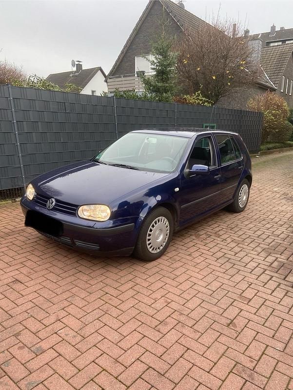 Gebraucht 2001 VW Golf Limousine | 945 € (Superpreis) - Bild 1/4