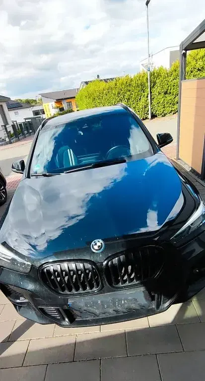 Second-hand BMW X1 Shadowline 220 CP (161 kW) 2022 Negru SUV