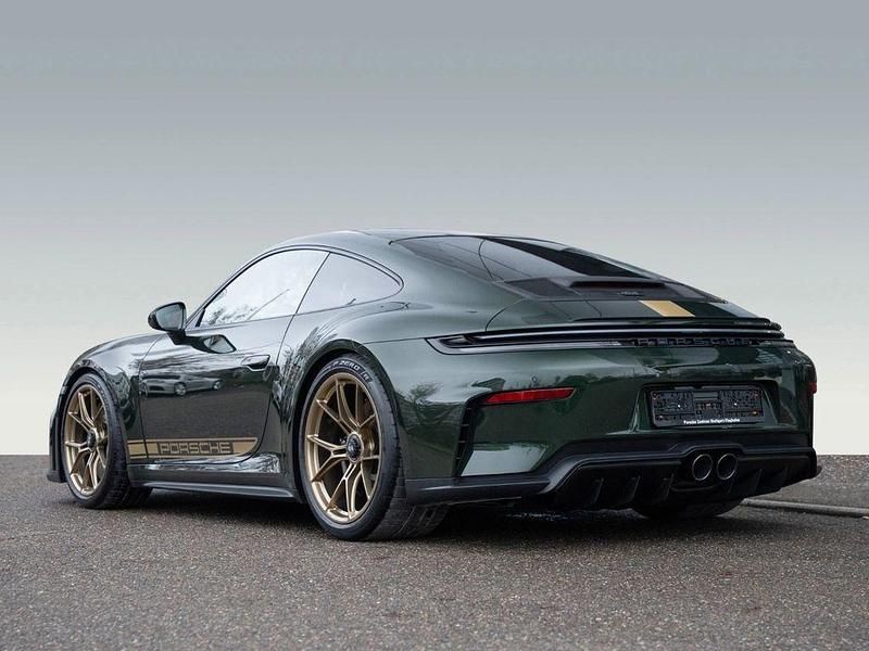 Neu Porsche 992 510 PS (375 kW) 2026 Grün