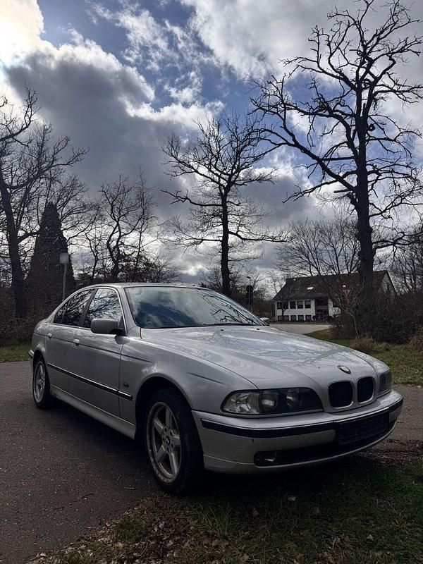 Gebraucht BMW 523 170 PS (125 kW) 1999 Silber Kombi