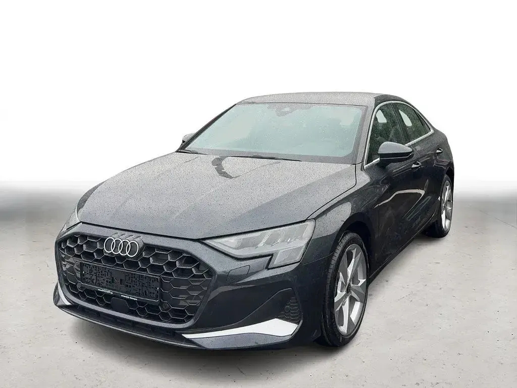 Gebraucht Audi A3 Advanced 150 PS (110 kW) 2025 Grau Limousine