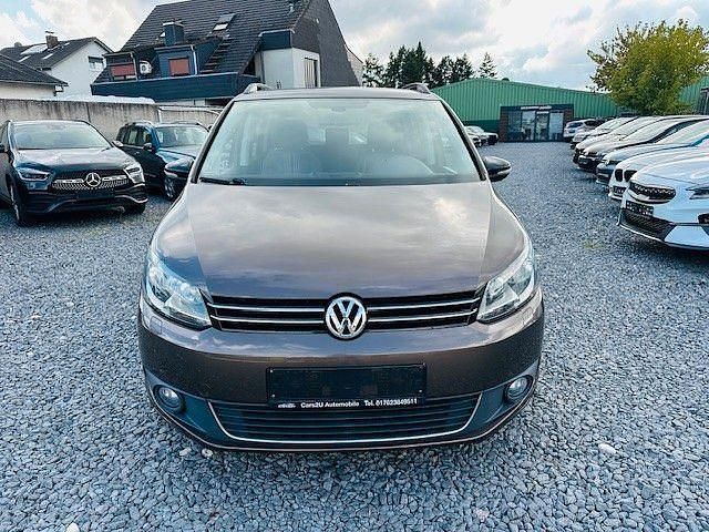 Gebraucht VW Touran Match 140 PS (102 kW) 2012 Braun Van / Kleinbus