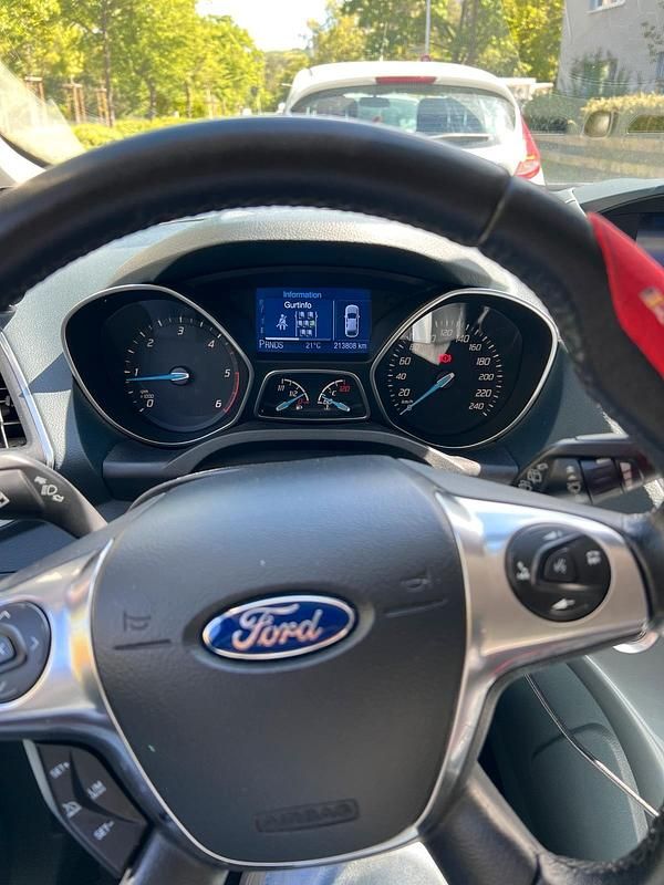 Gebraucht Ford C-MAX 116 PS (85 kW) 2013 Weiß Van / Kleinbus