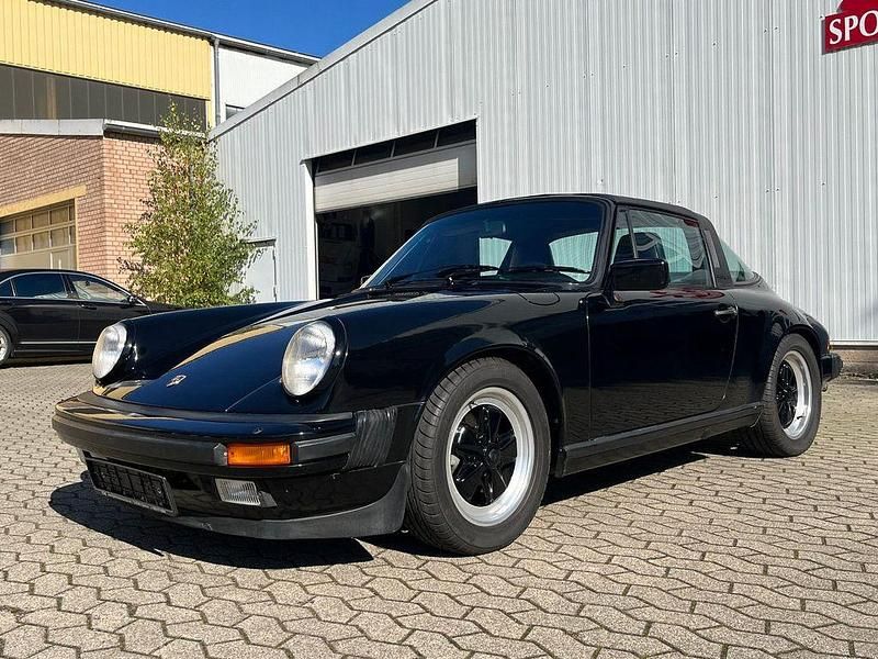 Gebraucht Porsche 911 207 PS (152 kW) 1985 Schwarz Cabrio