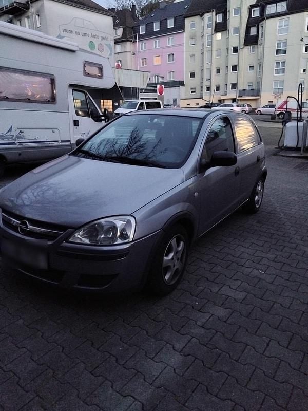 Second-hand Opel Corsa 80 CP (58 kW) 2005 Argintiu Hatchback